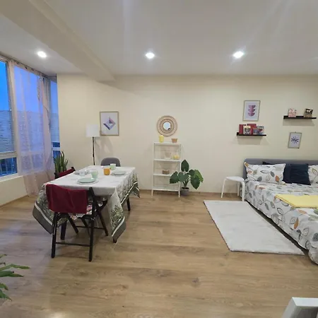 Apartman Grand And Prime Várna
